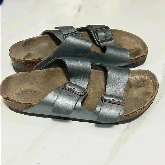 Birkenstock Metallic Silver Sandals - Picture 2 of 5